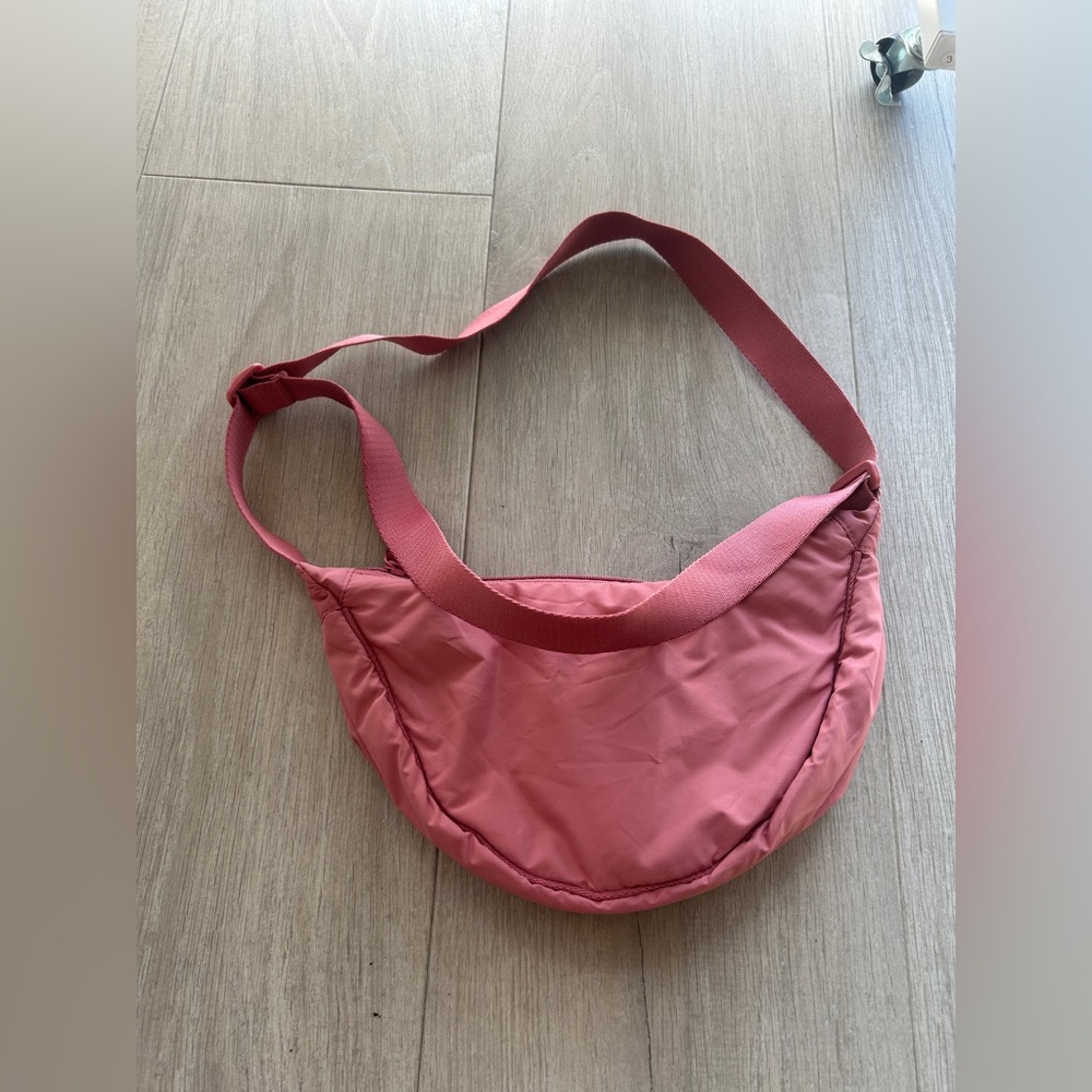 Uniqlo Round Mini Shoulder Bag Pink - Picture 5 of 6